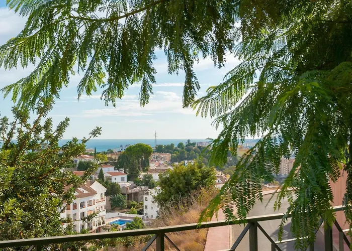 Hills With Seaview Apartment *